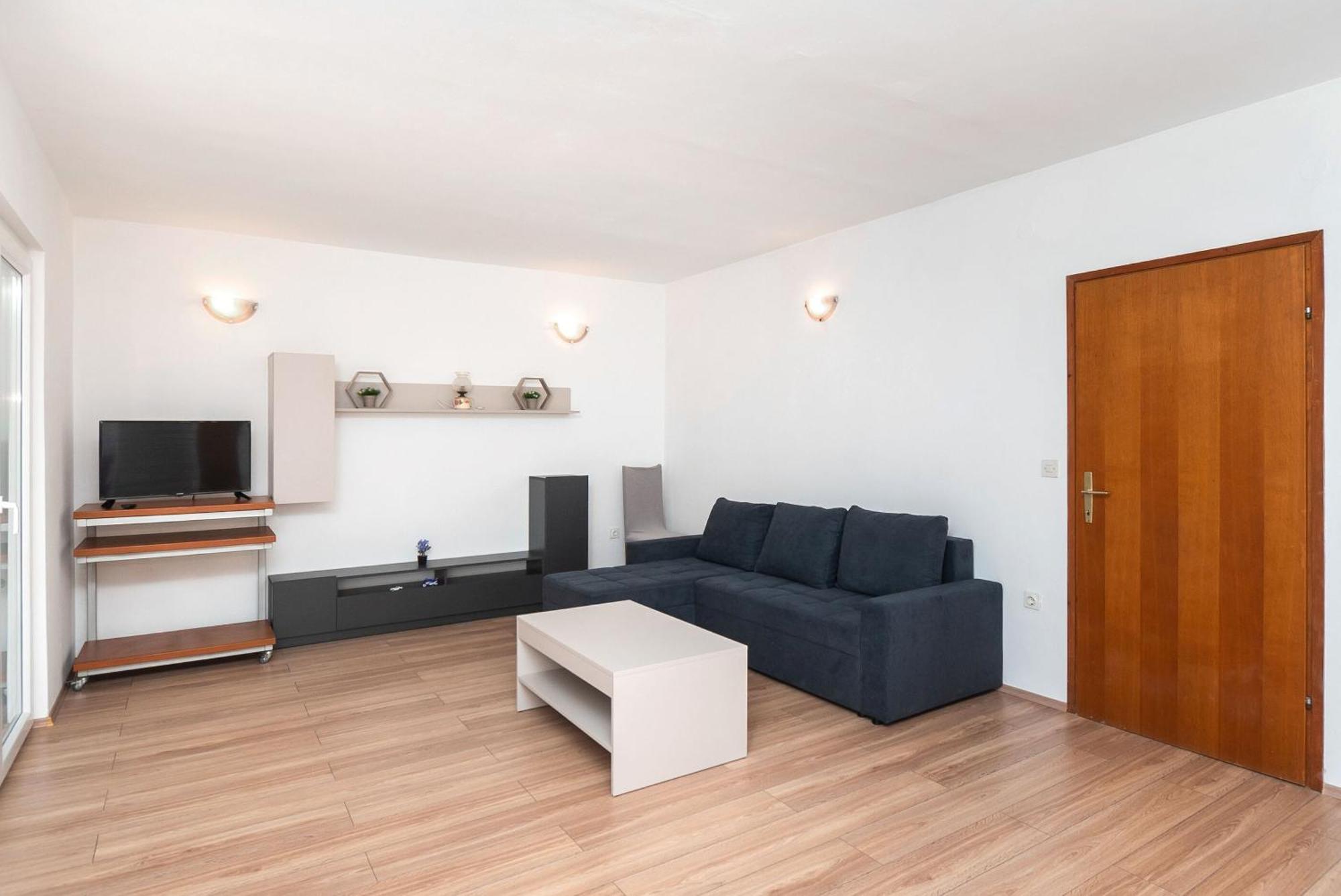 Apartment Ljuba Primošten Zewnętrze zdjęcie