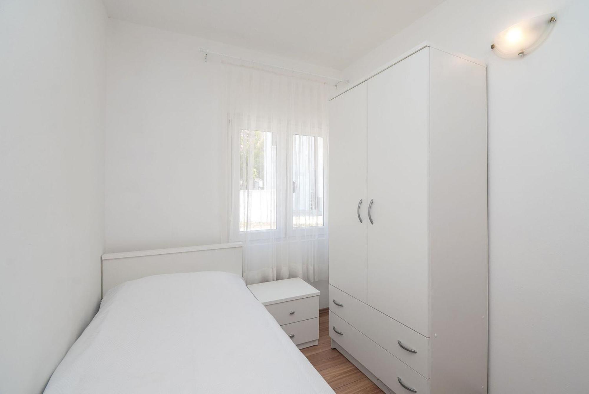 Apartment Ljuba Primošten Zewnętrze zdjęcie